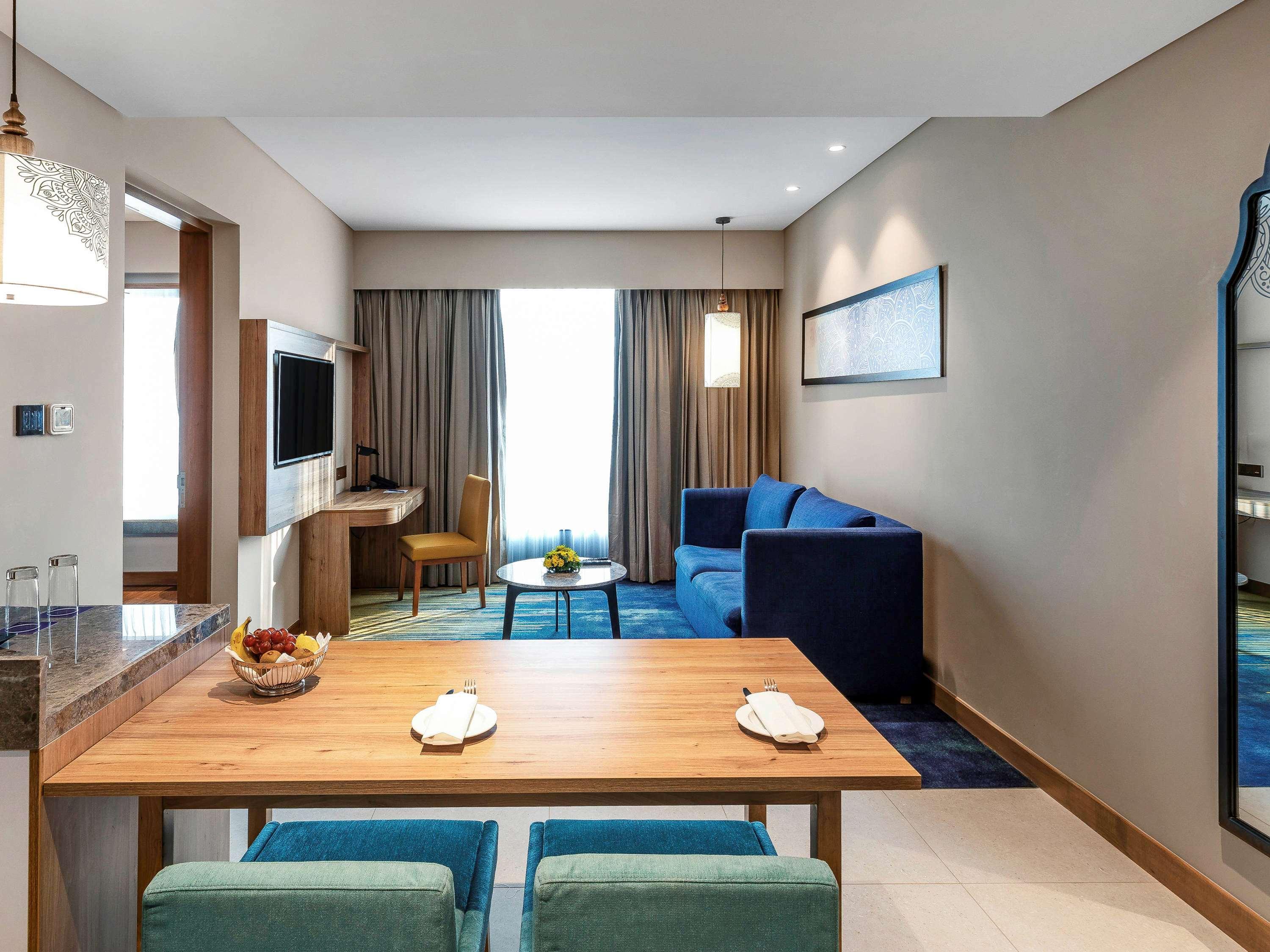 Grand Mercure Ahmedabad Gift City - An Accor Hotels Brand Gandhinagar Exteriör bild