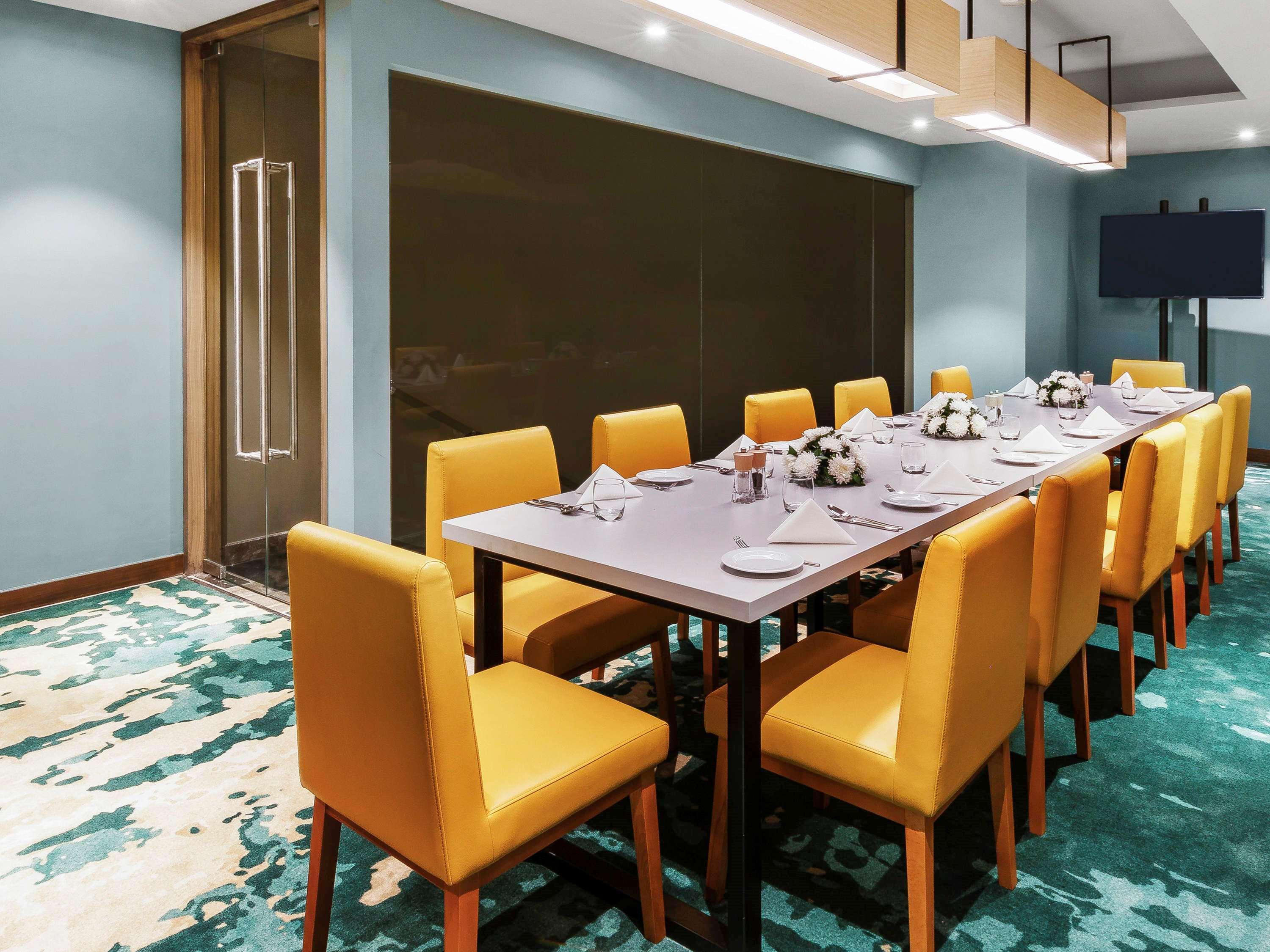Grand Mercure Ahmedabad Gift City - An Accor Hotels Brand Gandhinagar Exteriör bild