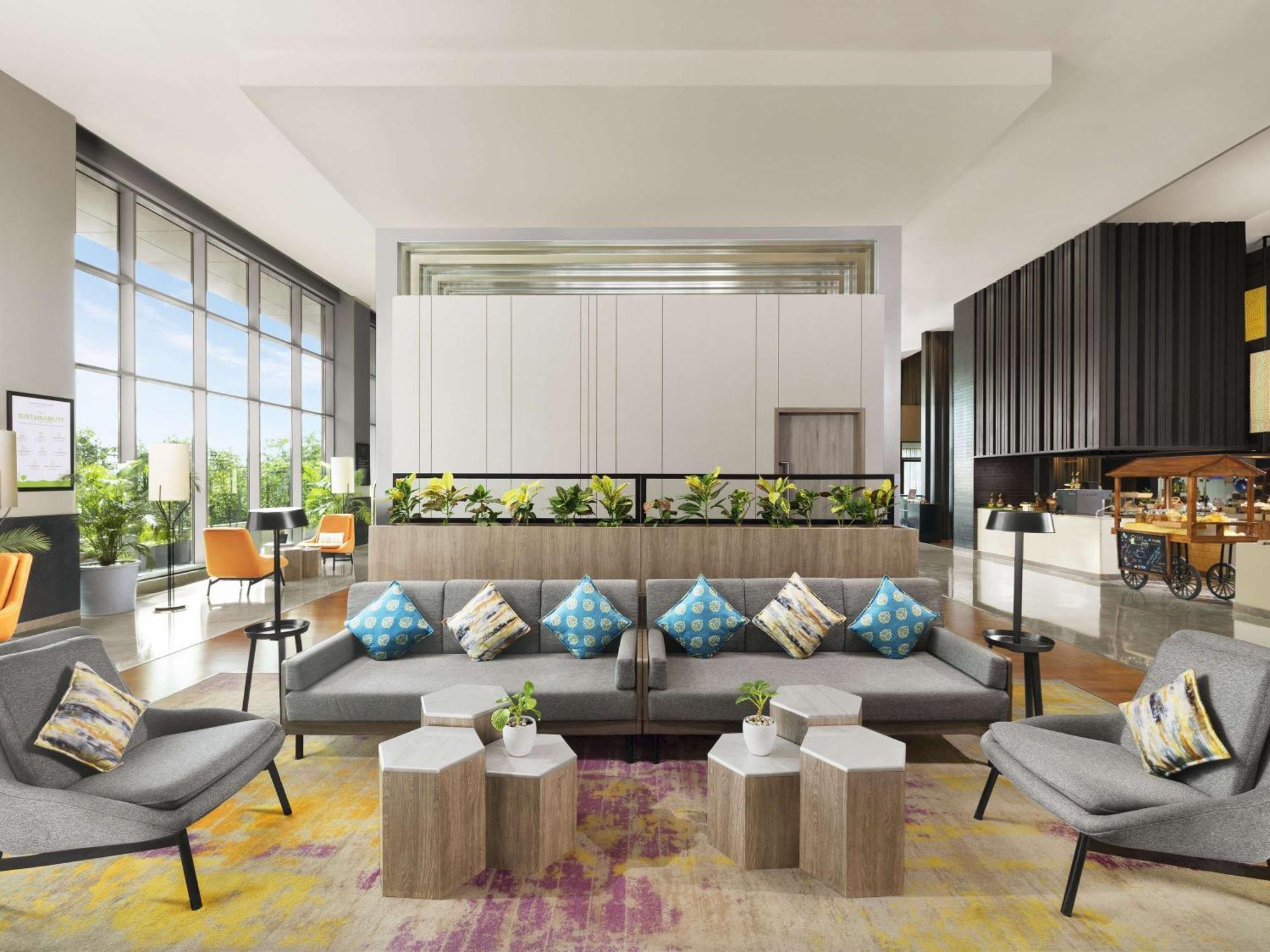 Grand Mercure Ahmedabad Gift City - An Accor Hotels Brand Gandhinagar Exteriör bild