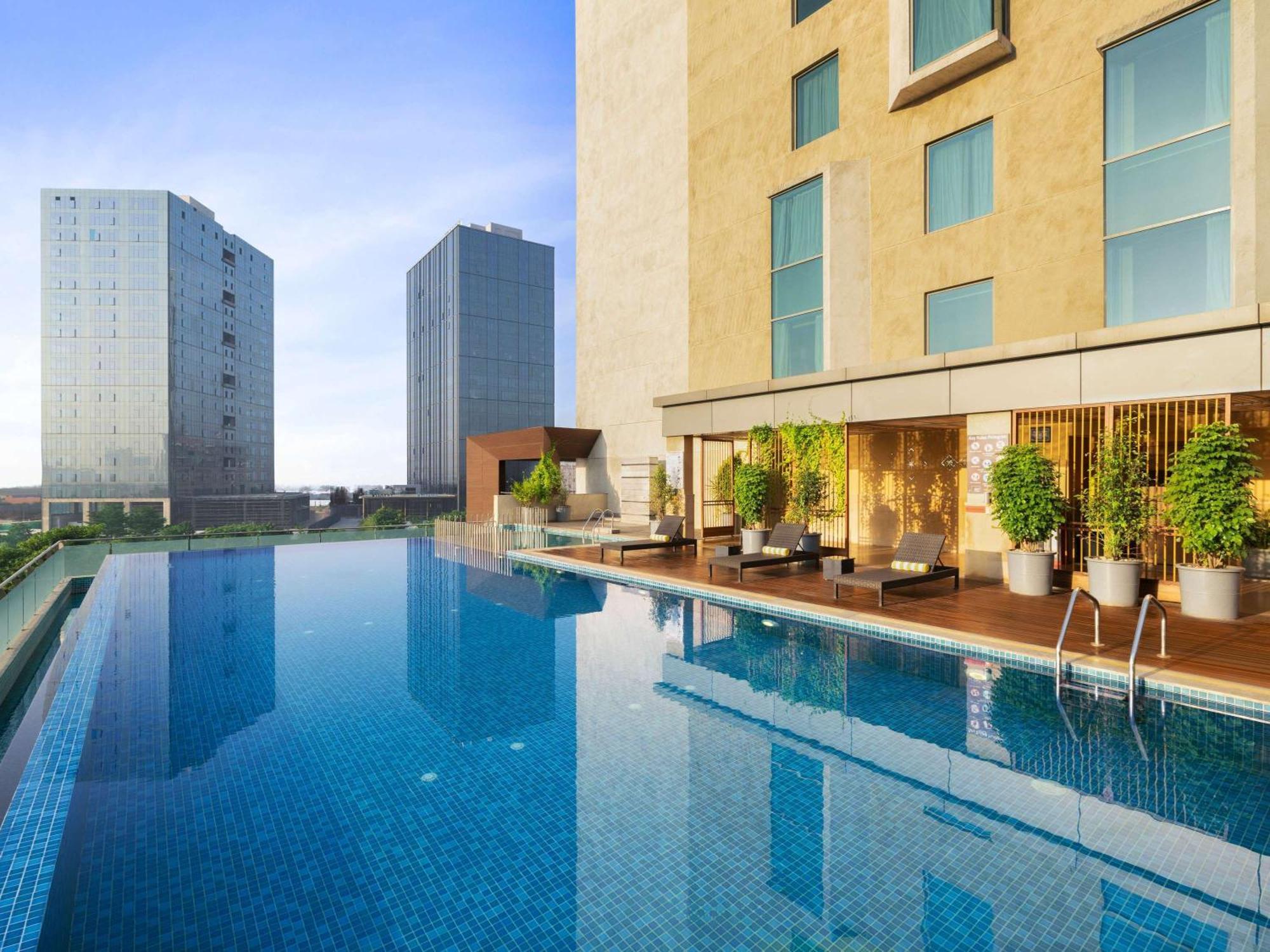 Grand Mercure Ahmedabad Gift City - An Accor Hotels Brand Gandhinagar Exteriör bild