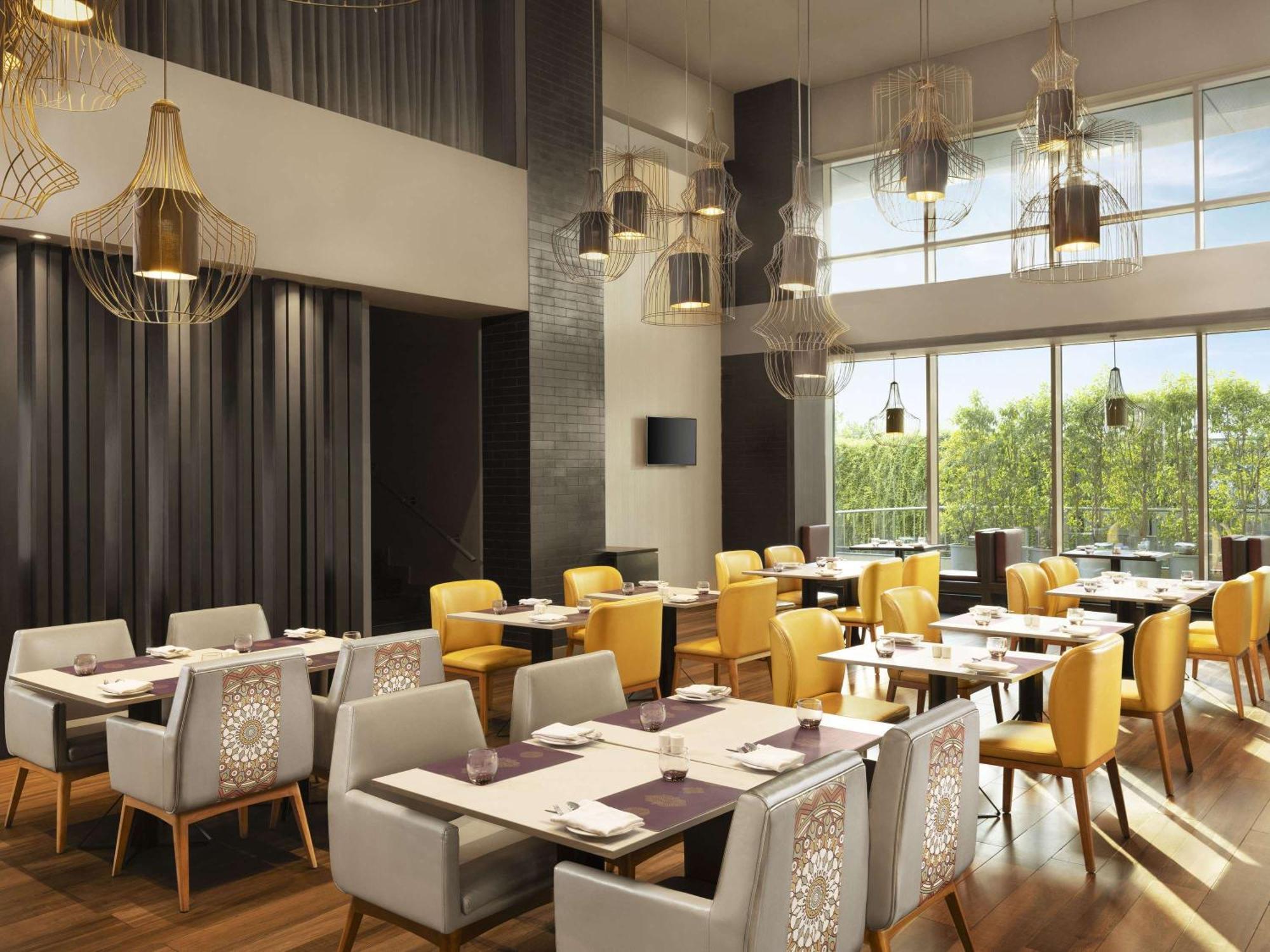 Grand Mercure Ahmedabad Gift City - An Accor Hotels Brand Gandhinagar Exteriör bild