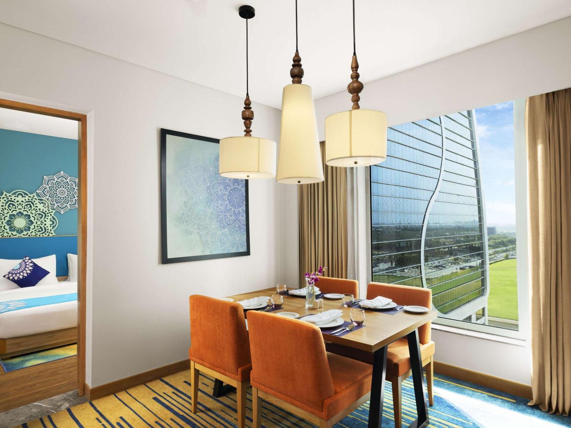Grand Mercure Ahmedabad Gift City - An Accor Hotels Brand Gandhinagar Exteriör bild